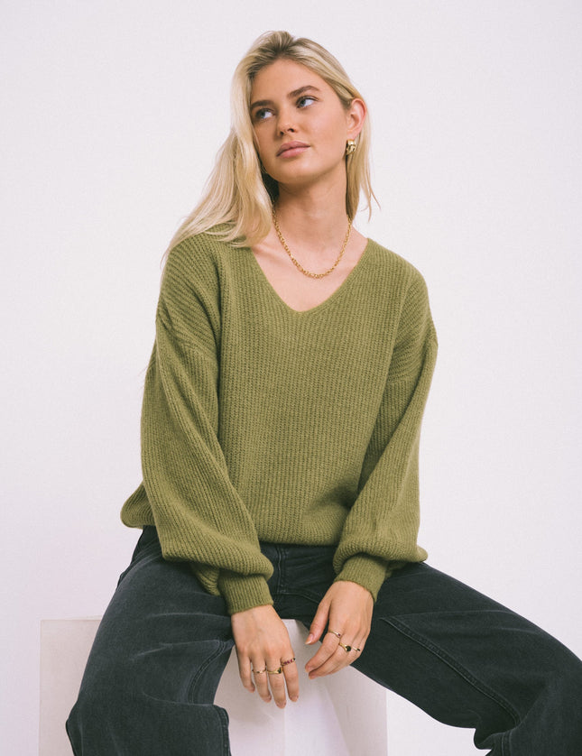 TILTIL Sofia V - neck Knit Matcha One Size - Things I Like Things I Love