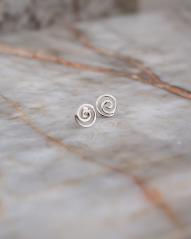 TILTIL Spiral Stud Silver - Things I Like Things I Love