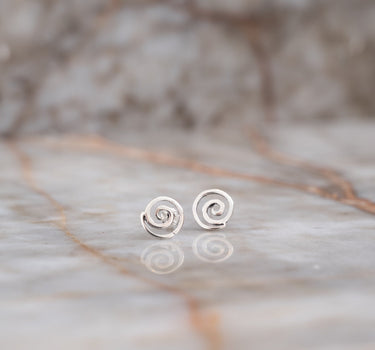 TILTIL Spiral Stud Silver - Things I Like Things I Love