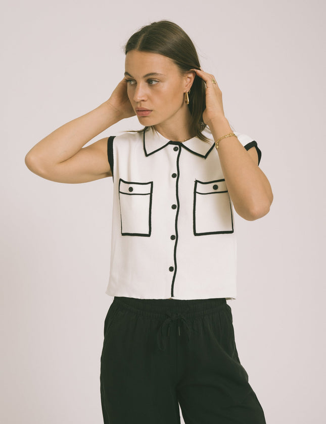 TILTIL Toi Contrast Top White Black Detail - Things I Like Things I Love