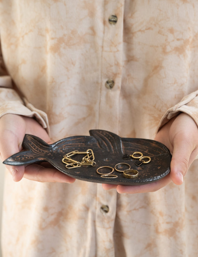 Tray Whale Brown Cast Iron - Things I Like Things I Love