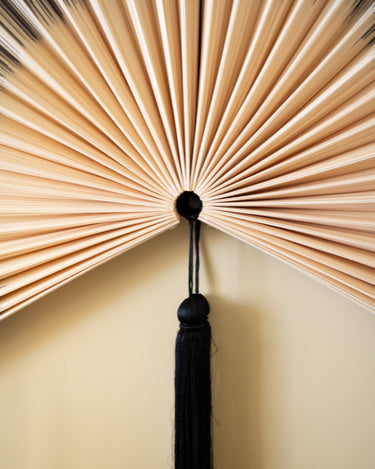 Wall Fan Black & Beige Bamboo XL - Things I Like Things I Love