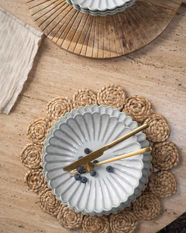 White Lotus Deep Dinner Plate - Things I Like Things I Love