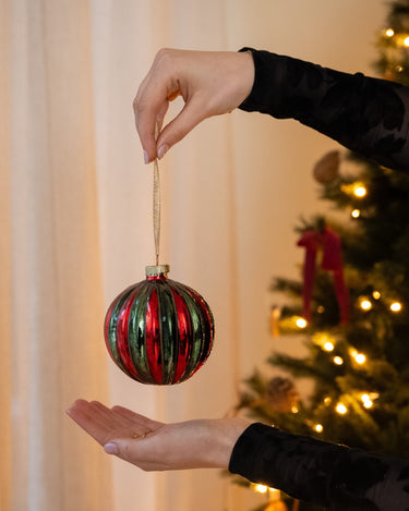 XMAS Ball Candy Red/Green - Things I Like Things I Love