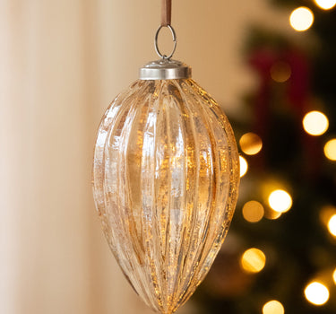 XMAS Ball Oval Glass - Things I Like Things I Love