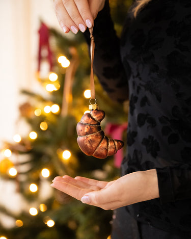 XMAS Ornament Croissant - Things I Like Things I Love