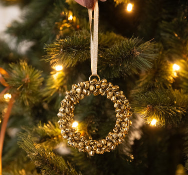 XMAS Ornament Wreath Bells - Things I Like Things I Love