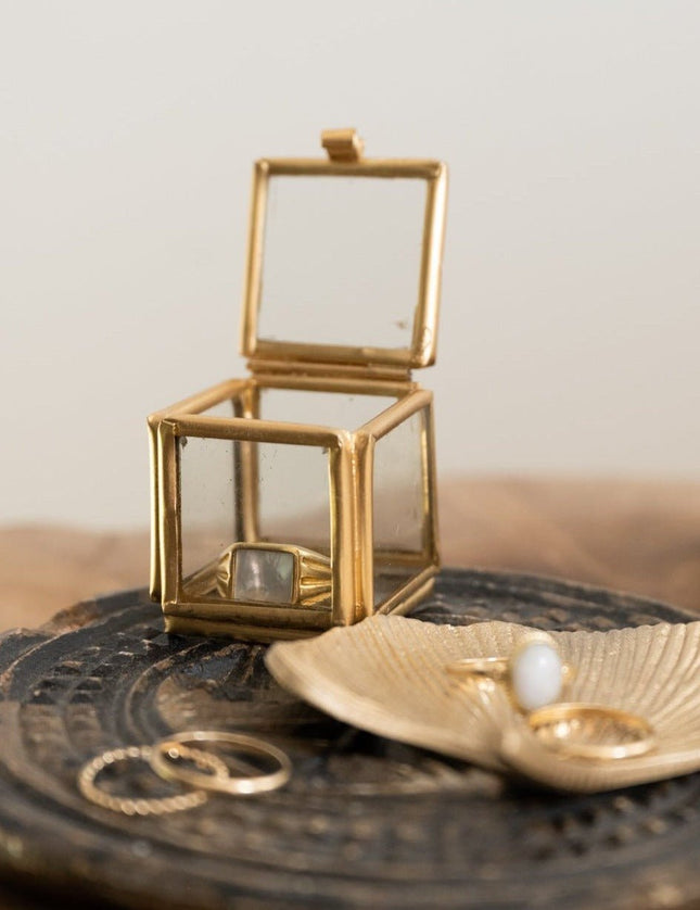 Glass Box Quadratic Tiny Gold - Things I Like Things I Love