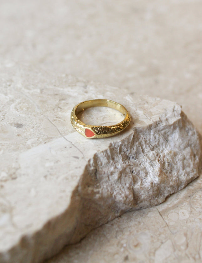 Ring Red Resin Heart Gold - Things I Like Things I Love