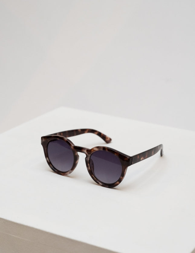 TILTIL Lena Sunglasses Spotted - Things I Like Things I Love