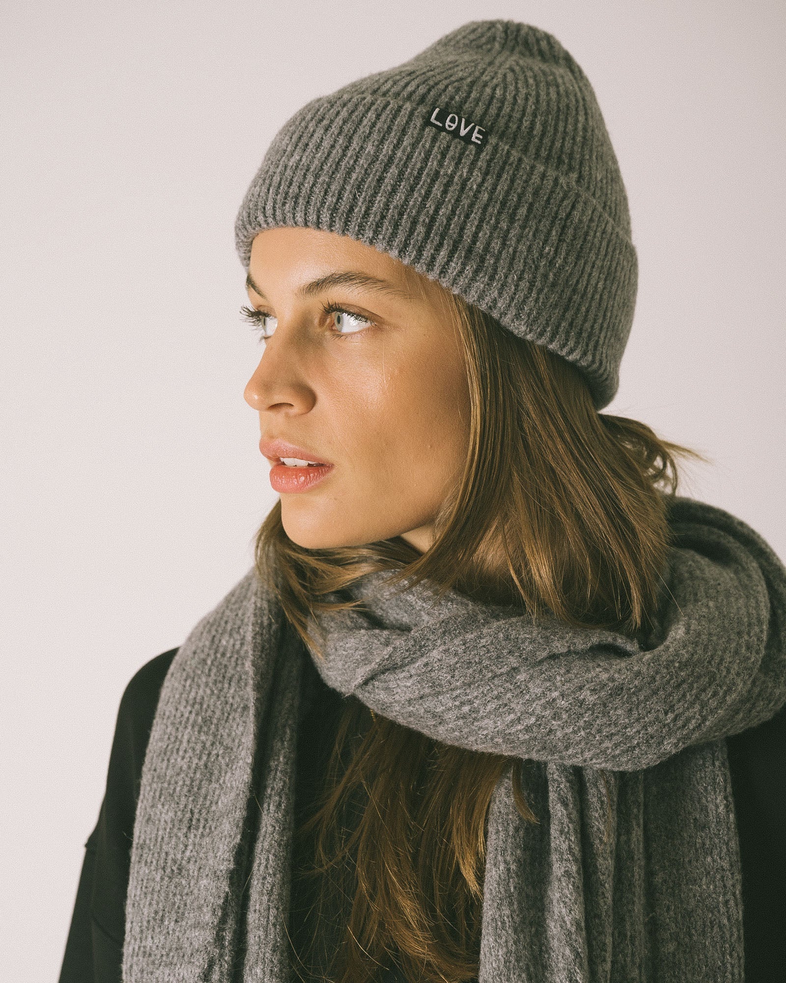 Grey bobble hat and hot sale scarf