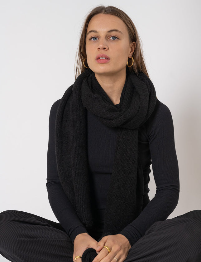 TILTIL Soft Scarf Black - Things I Like Things I Love